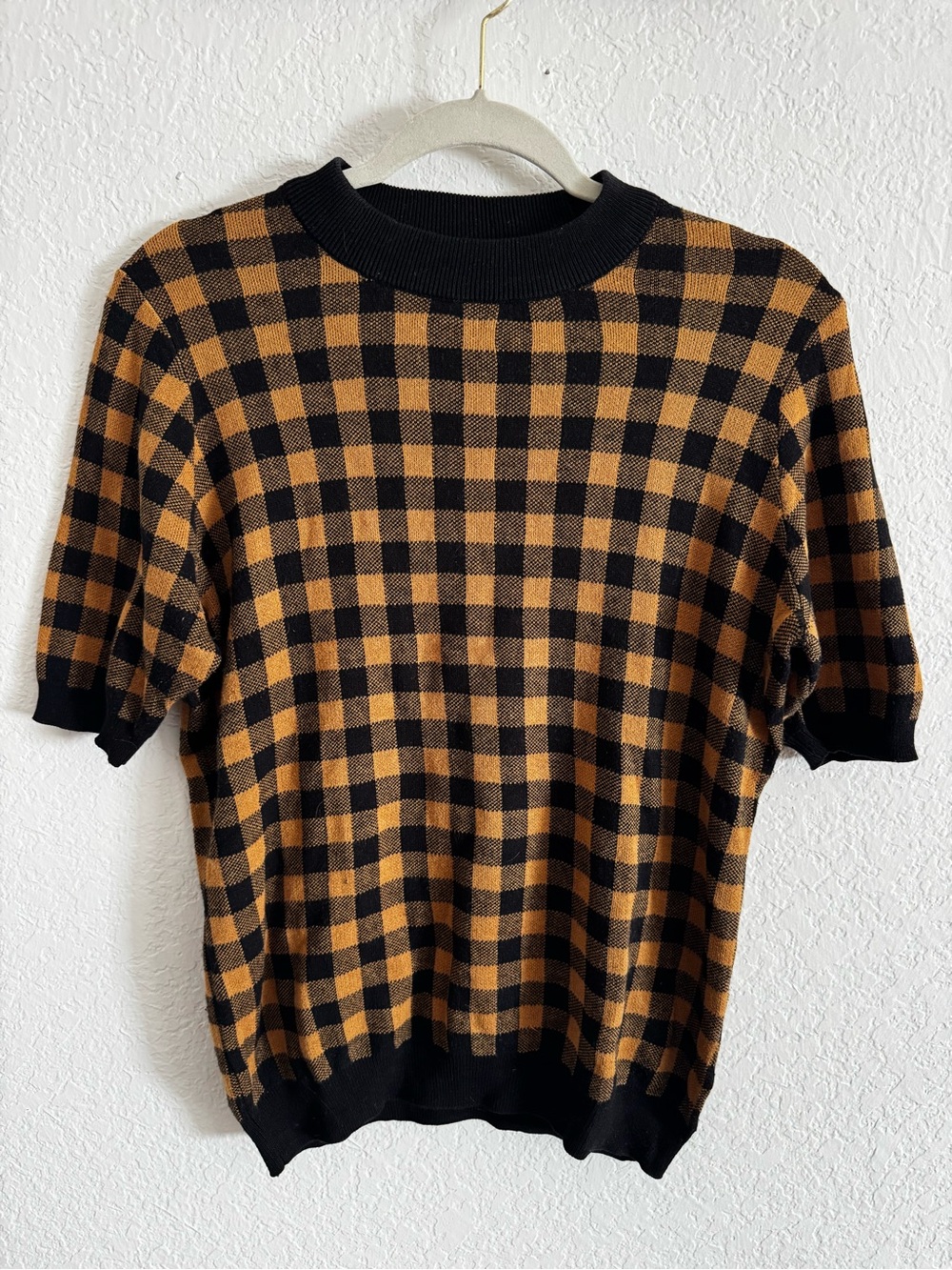 Who What Wear Black & Mustard Checked Short Sleeve Knit Top